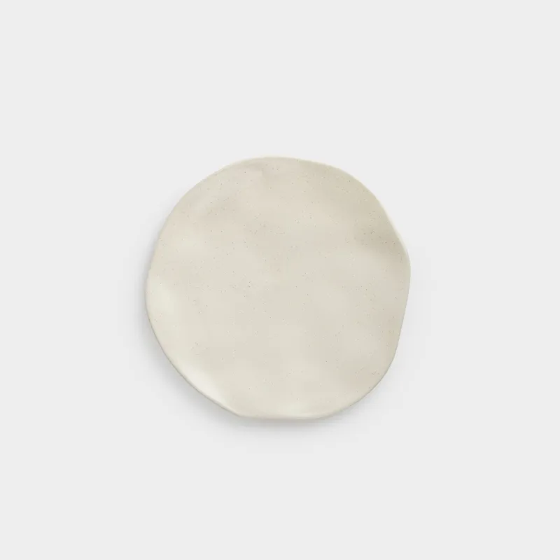 Тіскебасар тәрелкесі, 23 см, керамика, сүт түстес, Мыжылған әсер, Crumple creme