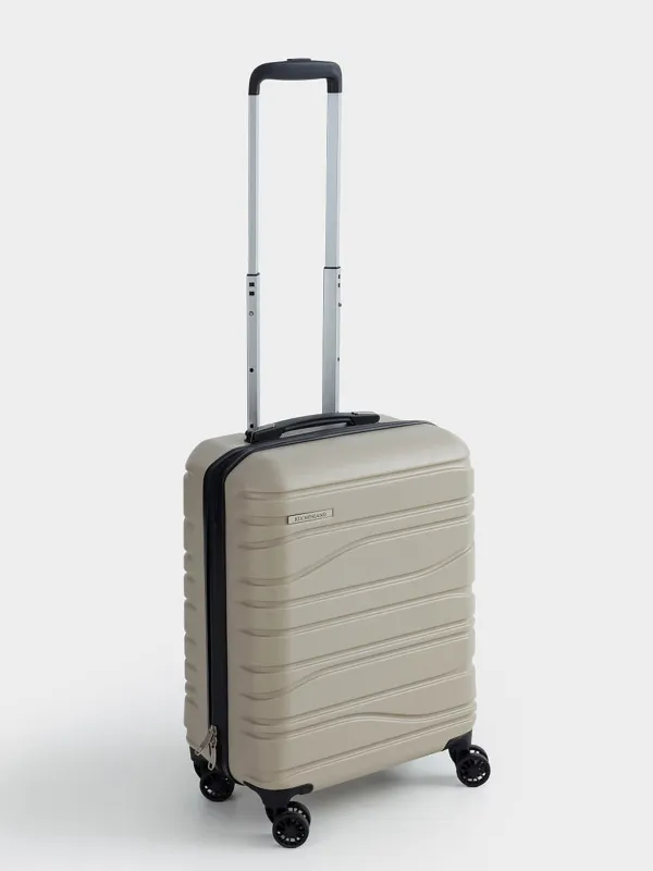 Чемодан S, 39х22х55 см, 2,7 кг, пластик, бежевый, Travel comfort, image-0