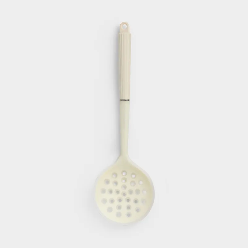 Шумовка, молочная, Milk kitchen