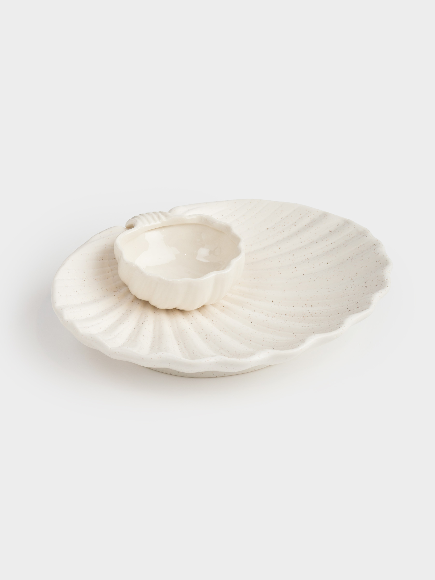 Блюдо, 20х17 см, с соусником, фарфор P, молочное, в крапинку, Ракушка, Seaside, image-0