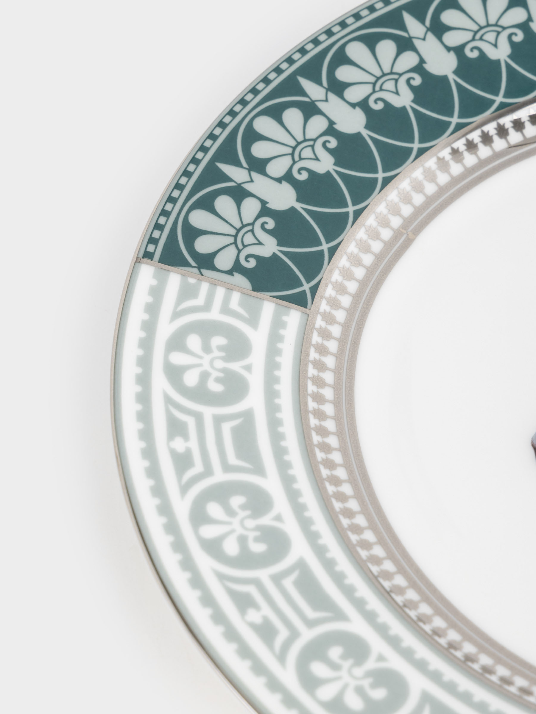 Тарелка закусочная, 21 см, фарфор F, бело-зеленая, с серебристым кантом, Конь, Breton horse, image-4