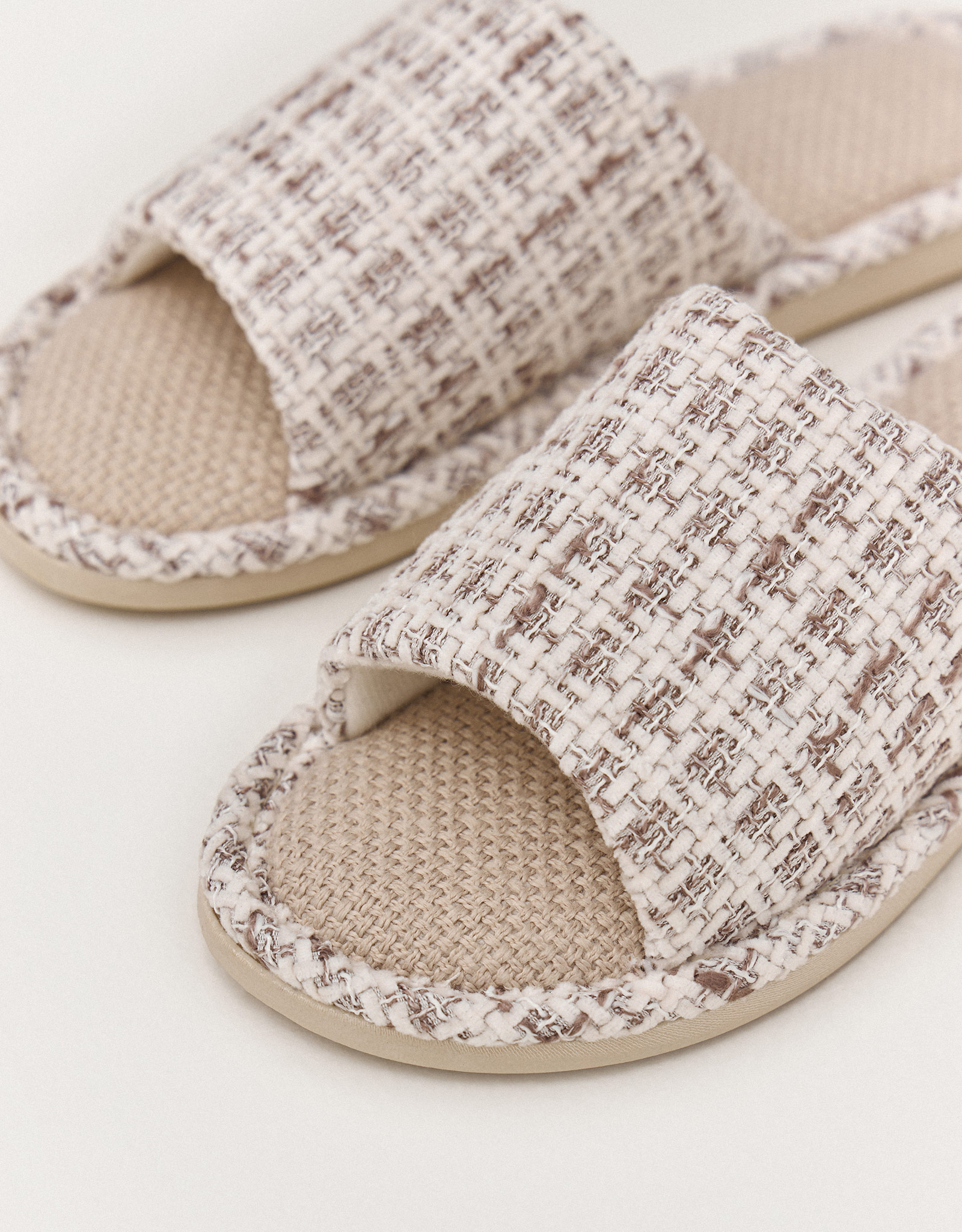 Тапочки женские, домашние, шенилл, молочные, Chenille, image-2