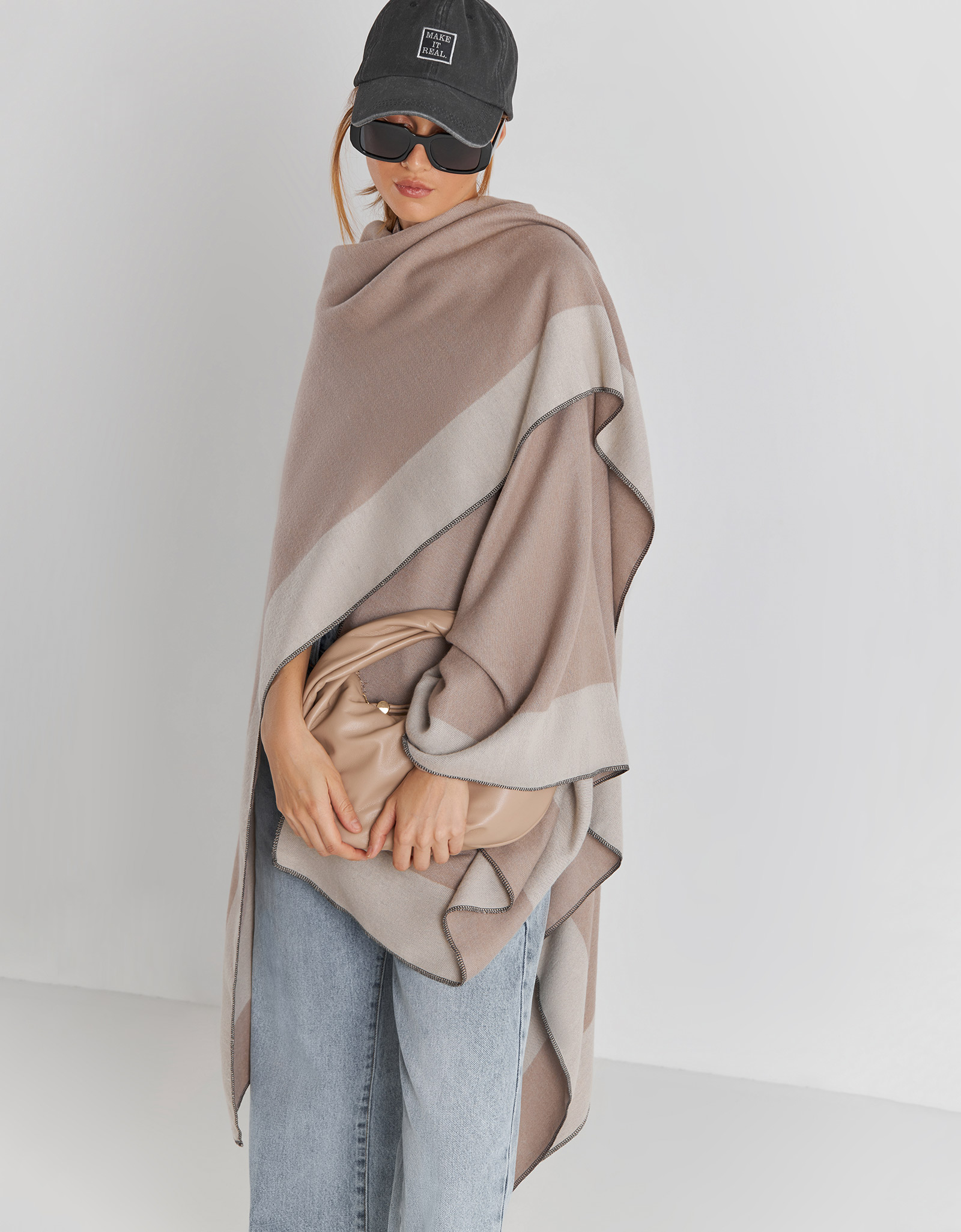 Пончо, 160х135 см, полиэстер/вискоза, бежевое, Полосы, Poncho, image-1