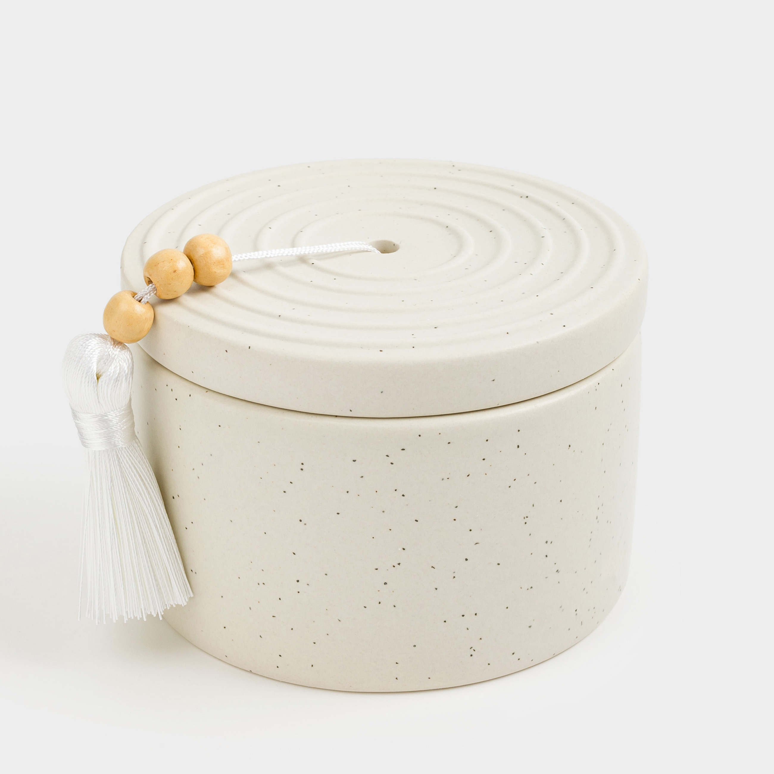 Хош иісті шам, 7 см, шам ұстағышта, шашақпен, керамика, Sage and Sea salt, Delicia, image-1