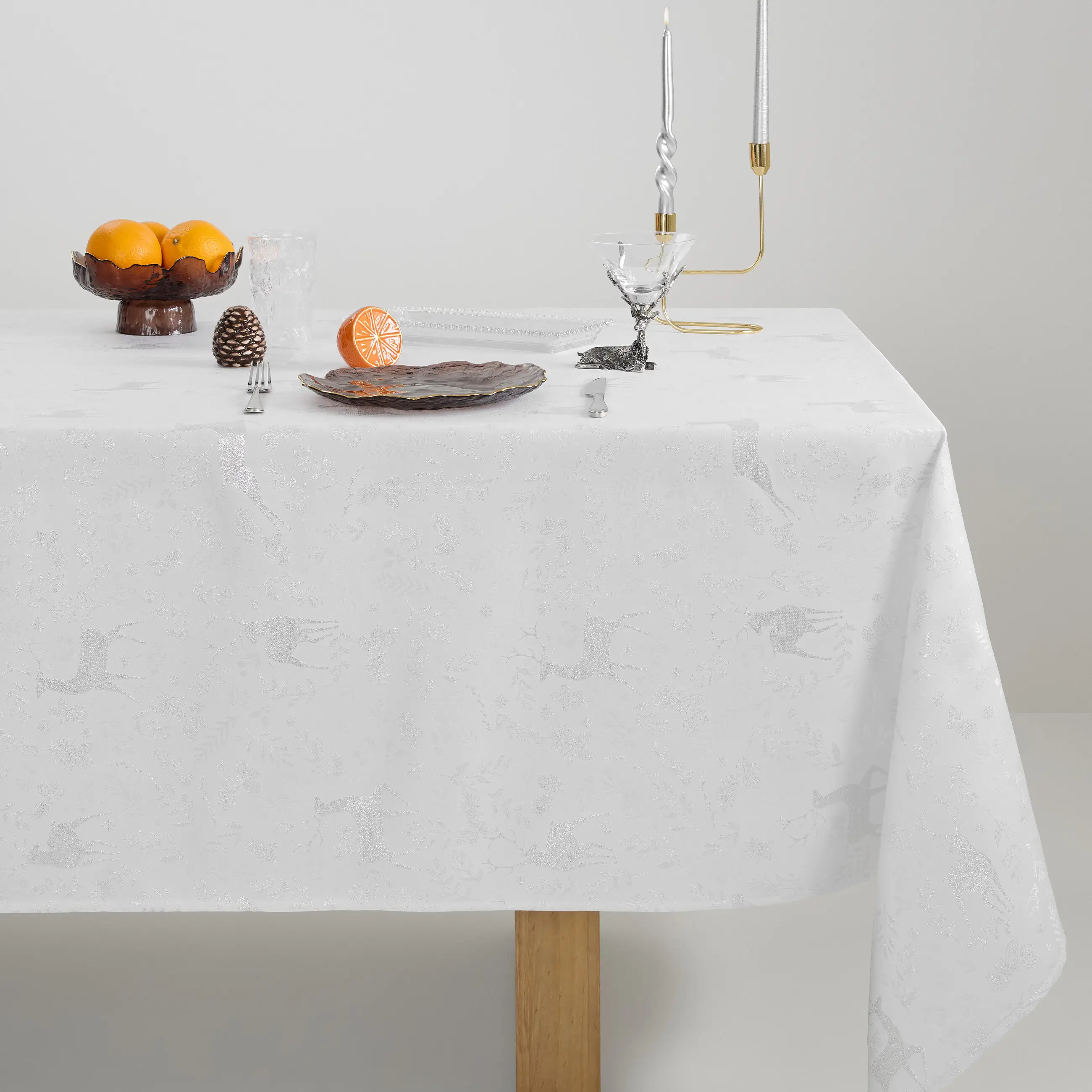 Дастархан, 160х160 см, жаккард, полиэстер, сүт және алтын түстес, Бұғы мен шырша, Gallant deer