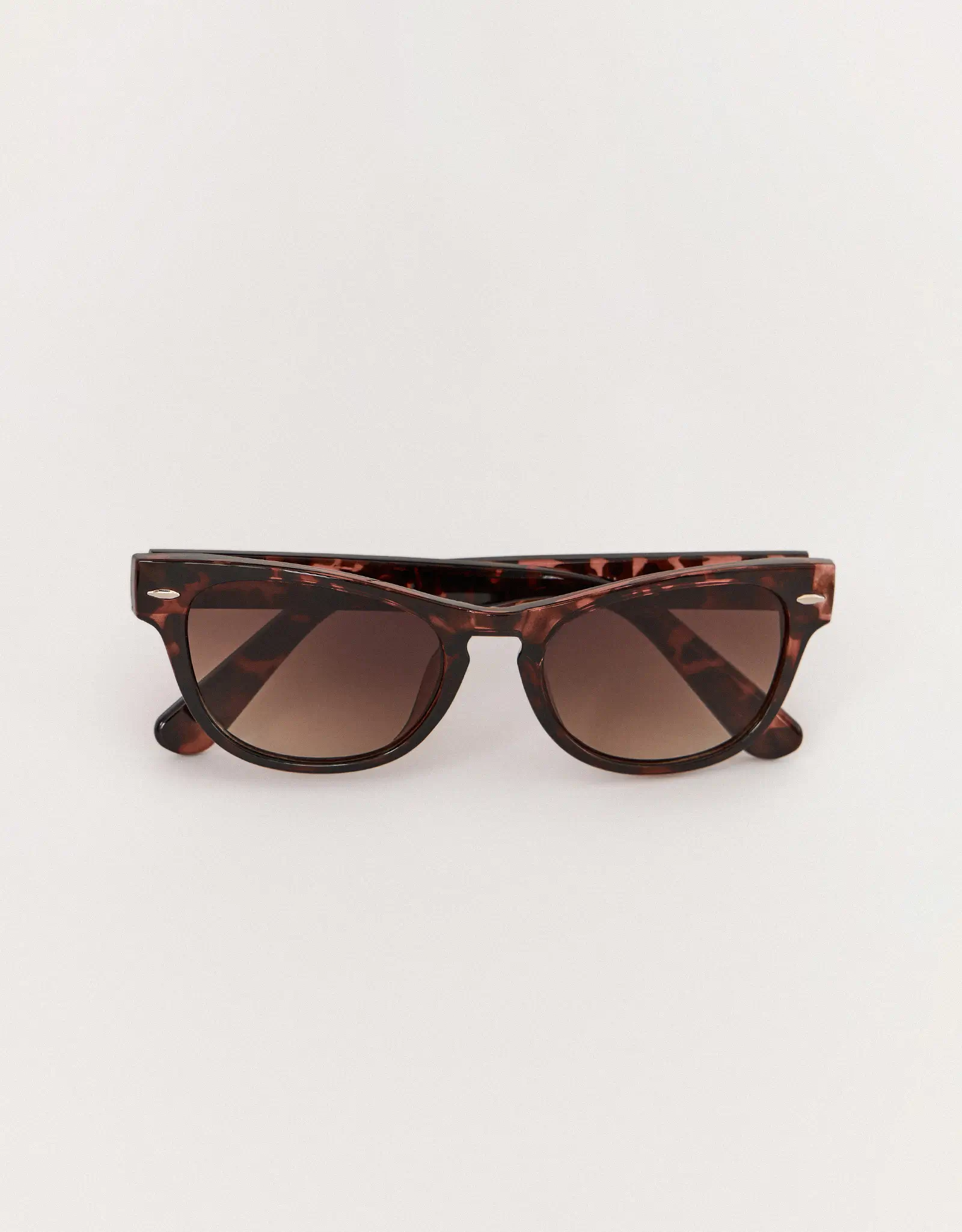 Очки солнцезащитные, пластик, прямоугольные, черепаховые, Eyewear