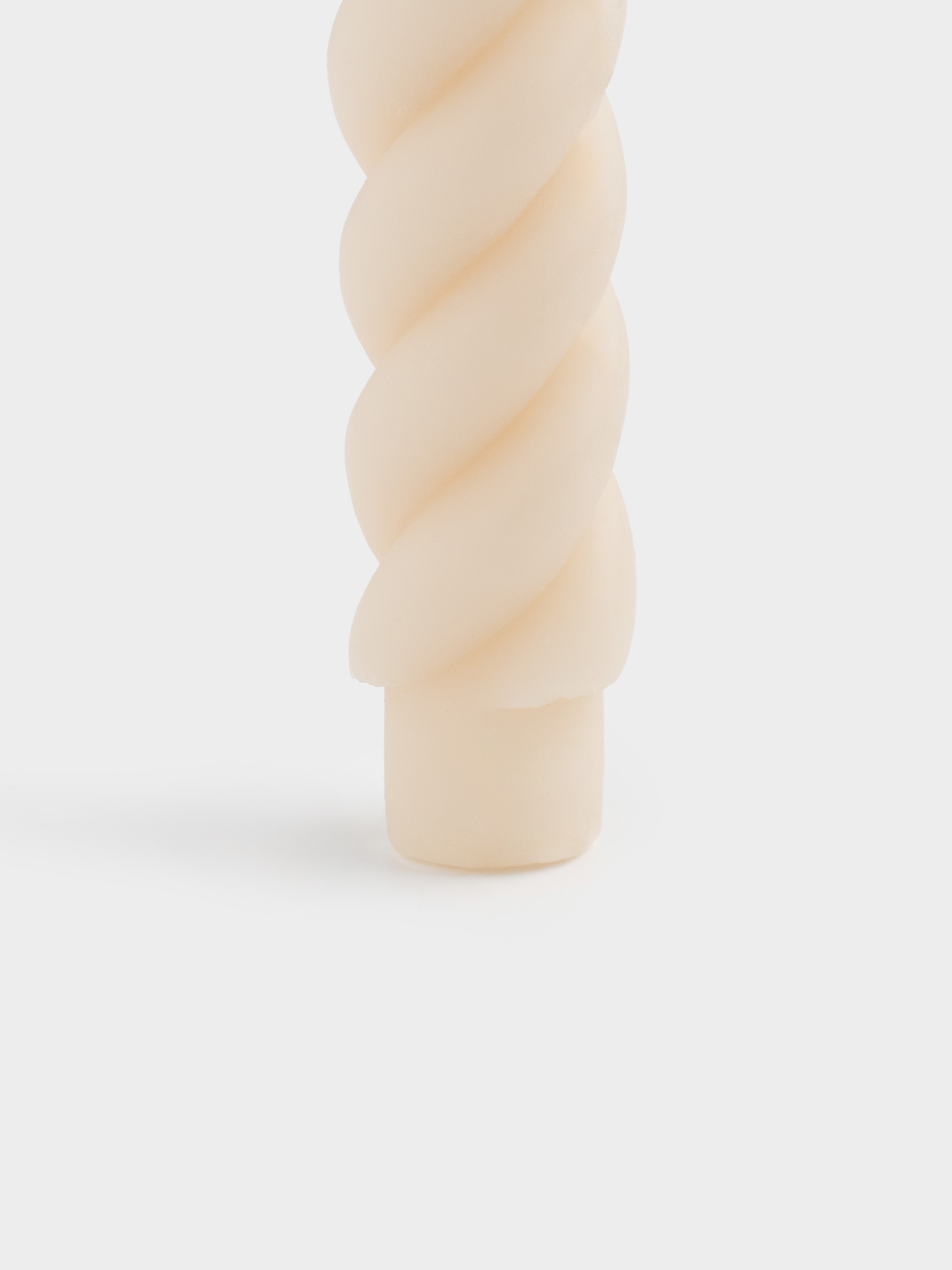 Свеча, 20 см, тонкая, молочная, Спираль, Spiral shape, image-2