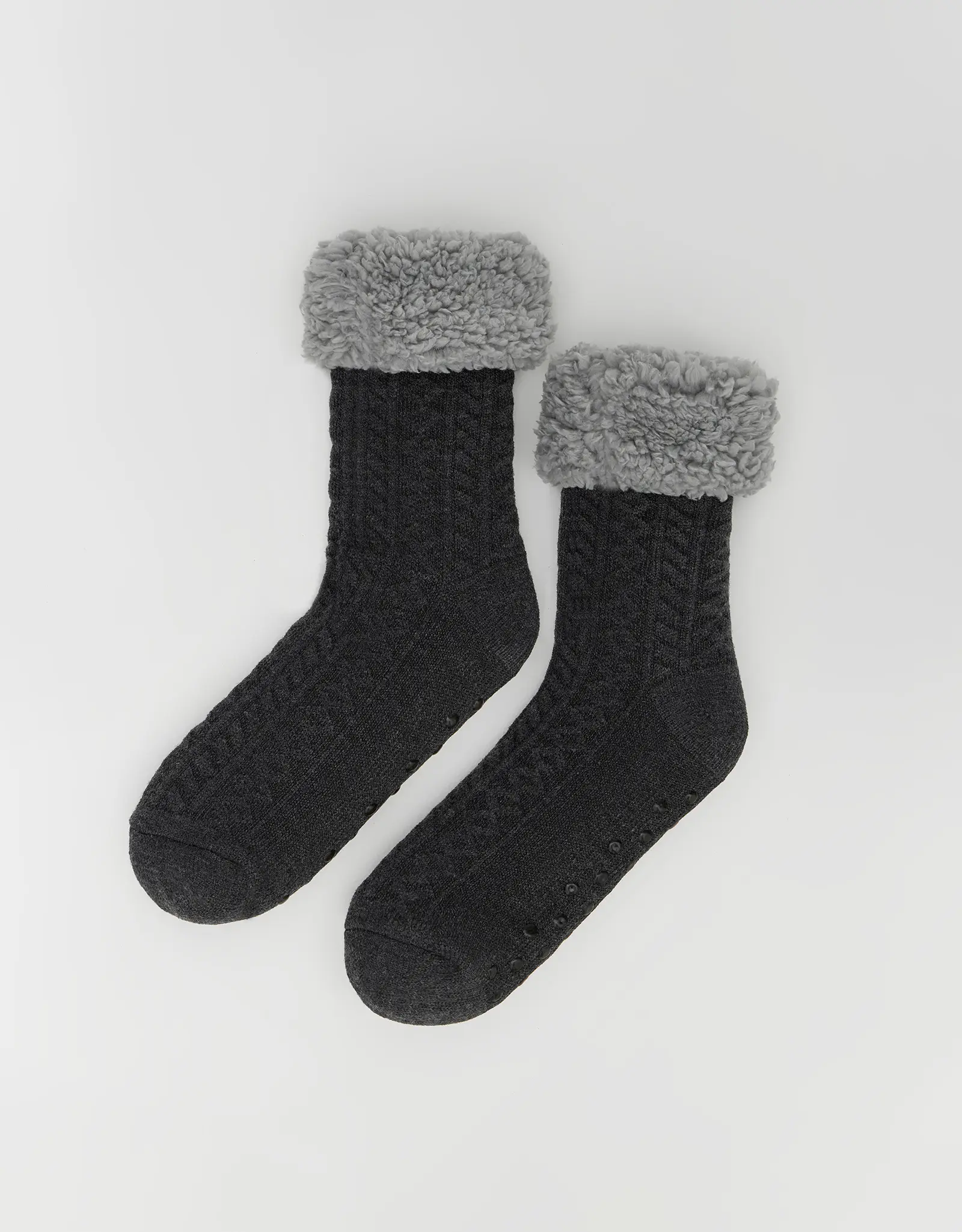 Носки мужские, домашние, акрил/шерпа, черные, Косы, Knitted soft