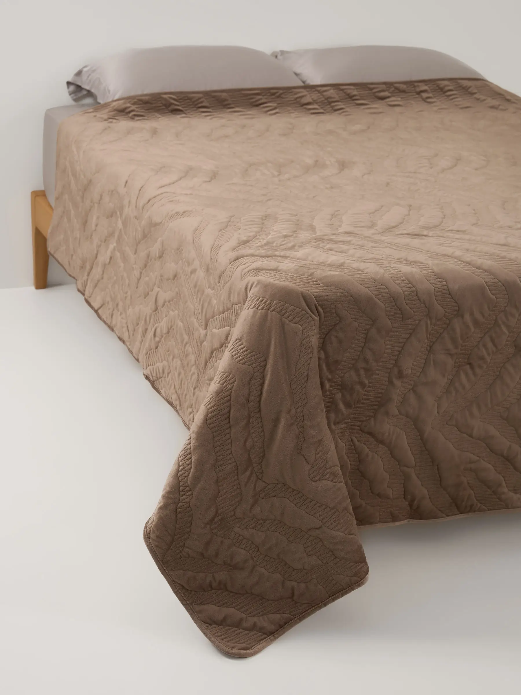 Төсек жапқыш, 220х240 см, сырылған, барқыт/микрофибра, қоңыр, Stitch velvet