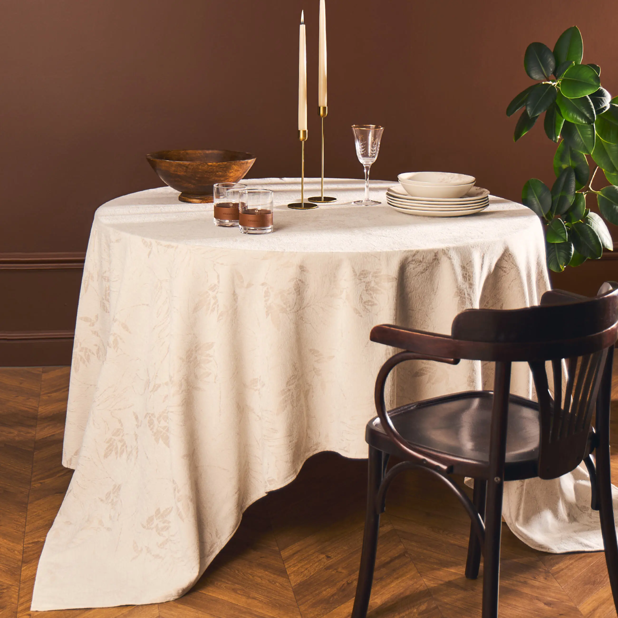 Дастархан, 170х250 см, жаккард, шенилл, сарғылт-қоңыр, Бұтақтар, Texture branches