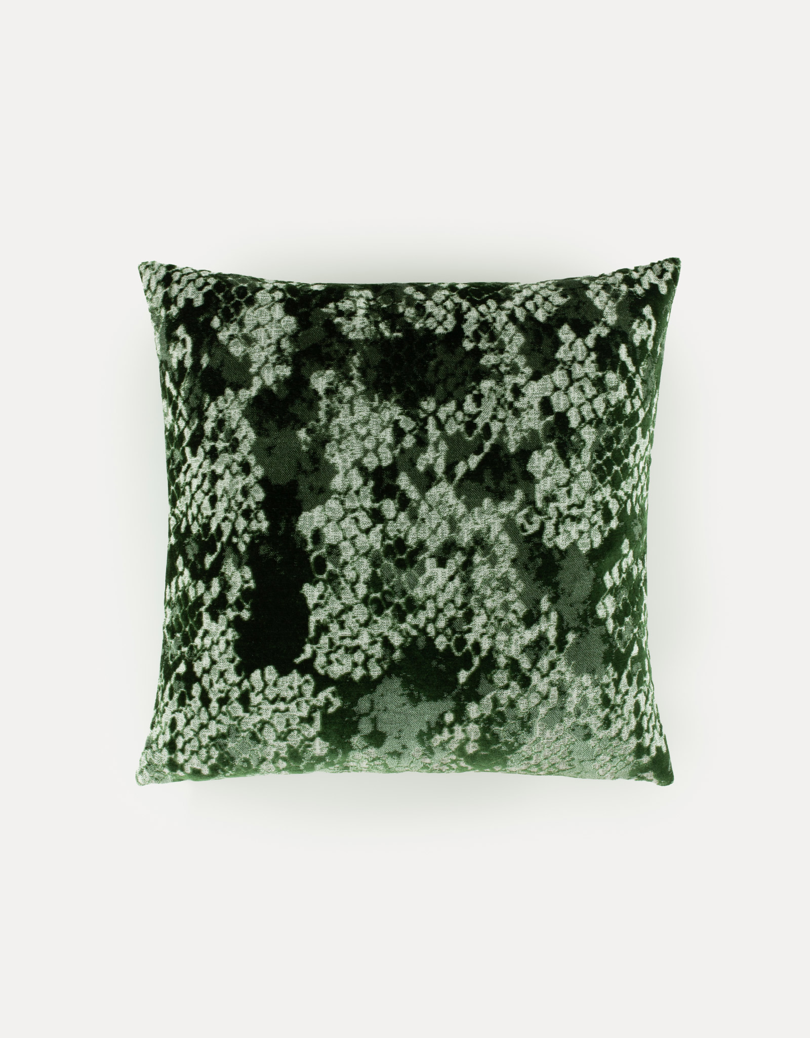 Подушка декоративная, 45х45 см, полиэстер, зеленая, Чешуя змеи, Abstract, image-0