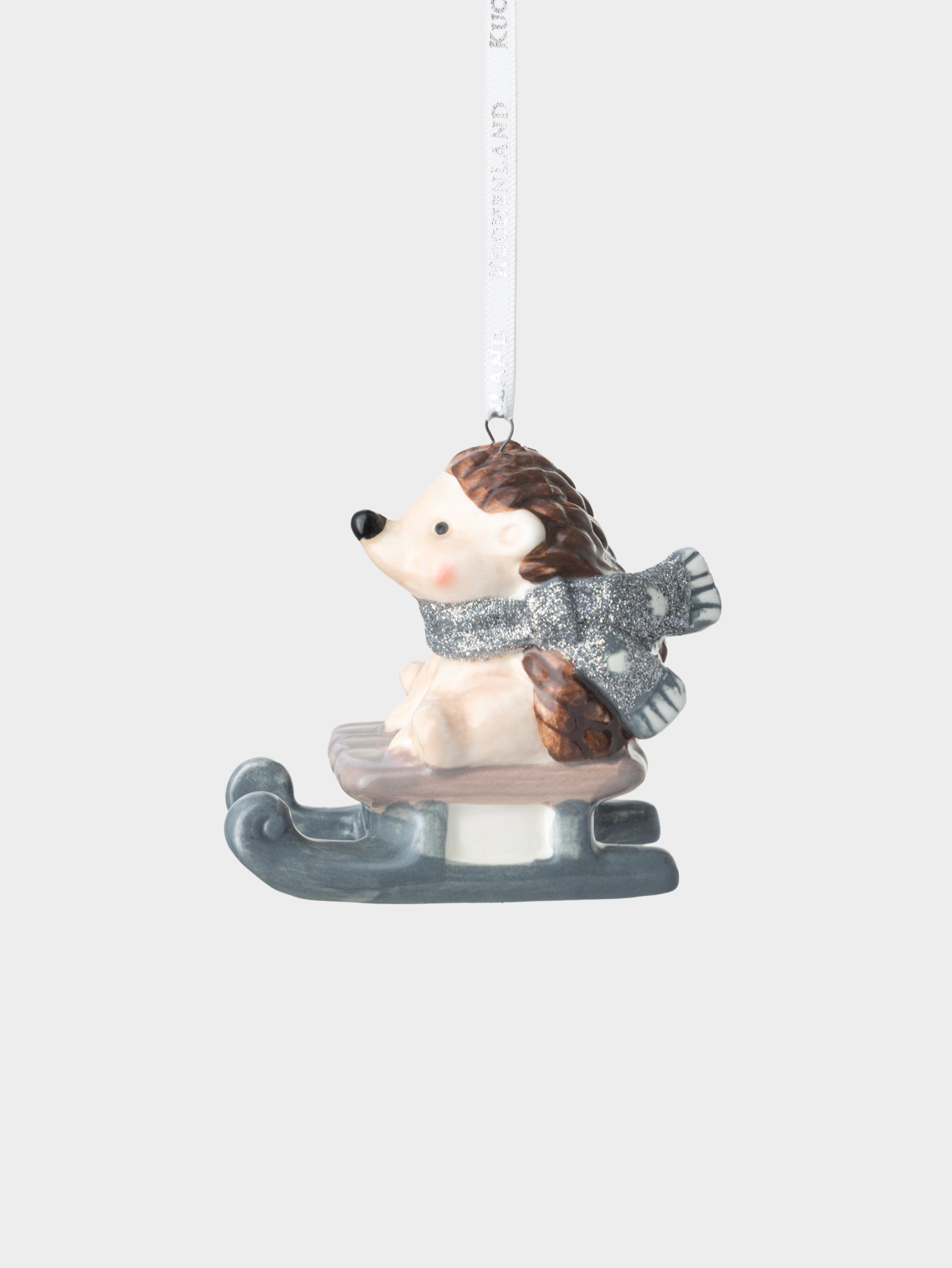 Игрушка елочная, 8 см, фарфор P, серо-коричневая, Ежик на санках, Figure christmas, image-2