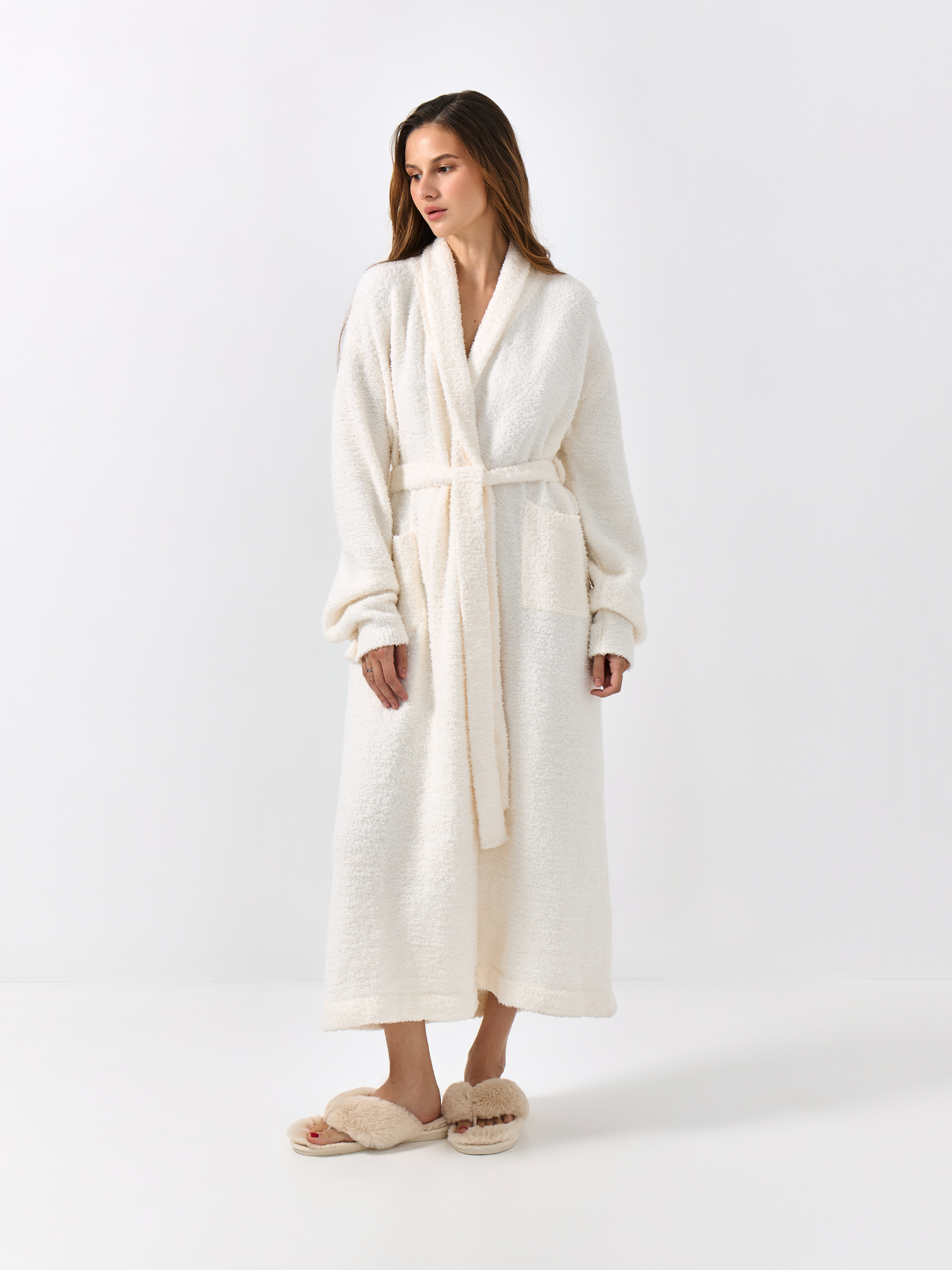 Әйелдер халаты, үйге арналған, өлшемі S/M, ұзын жеңді, жүнді, сүт түстес, Aimi, image-0
