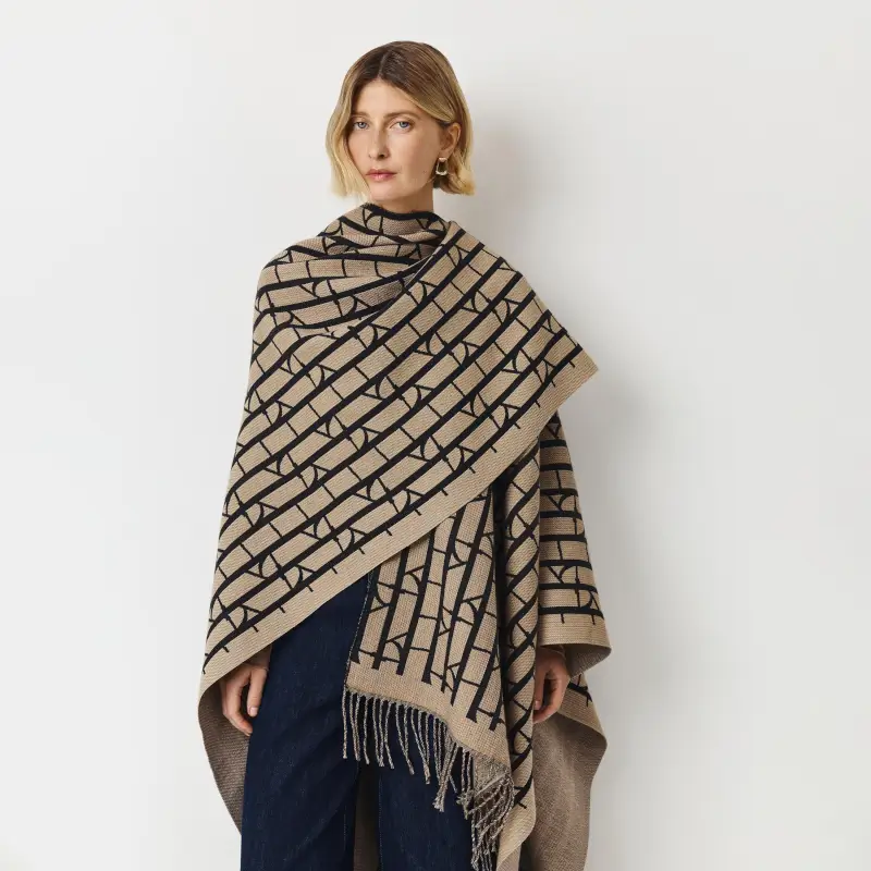Пончо, 125х160 см, полиэстер, бежево-черное, Poncho, image-0