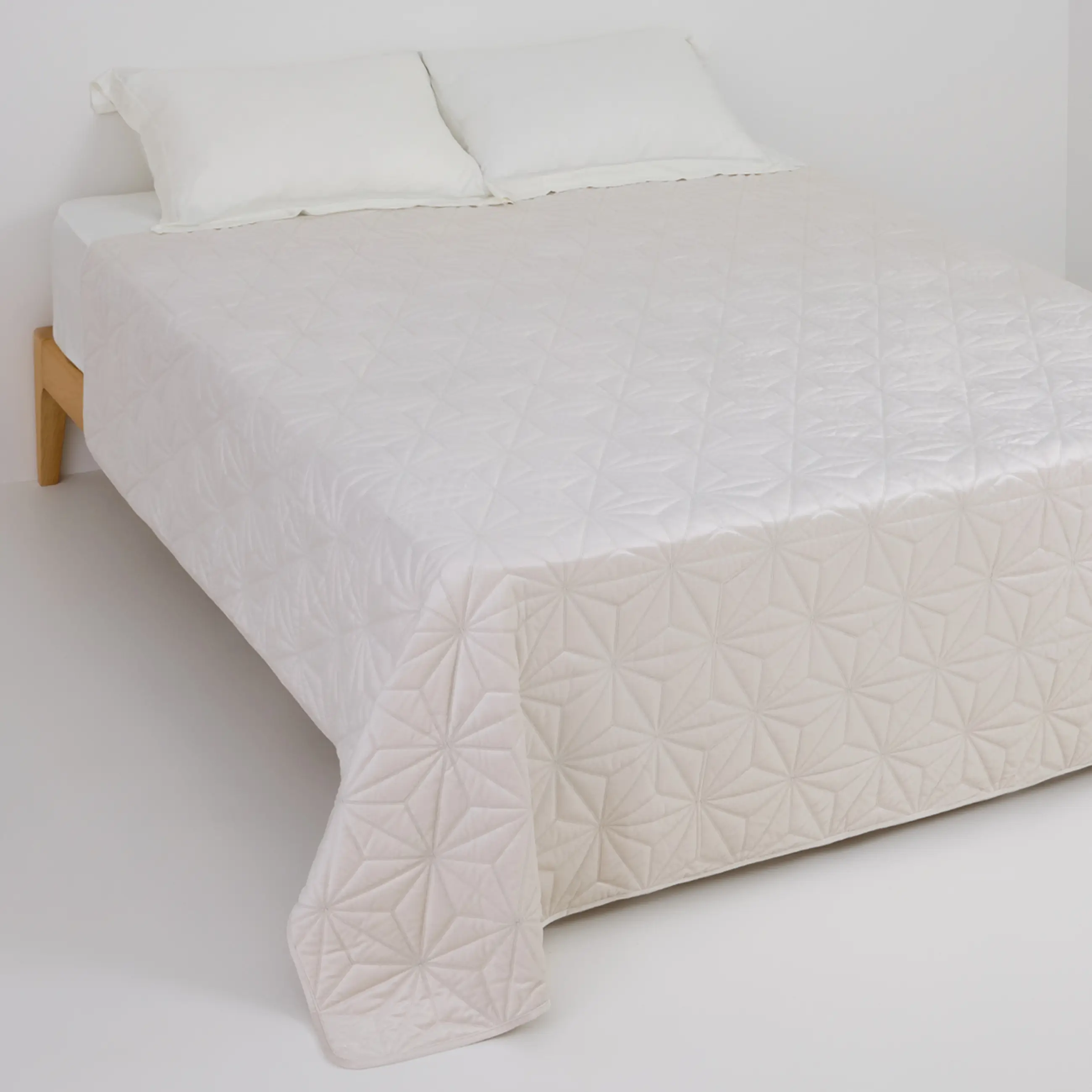 Покрывало, 220х240 см, стеганое, вельвет/микрофибра, песочное, Toulouse, Stitch velvet