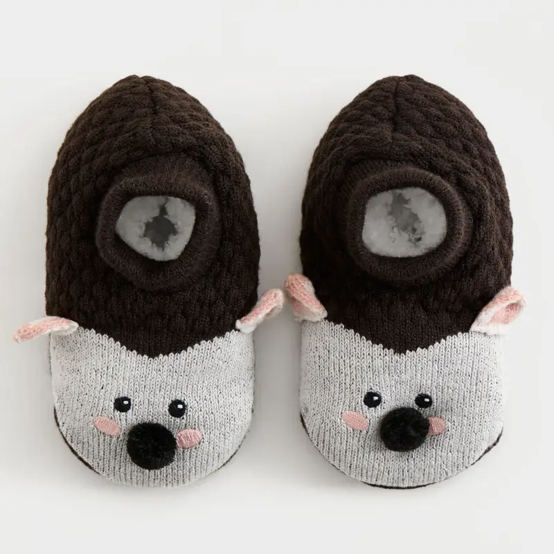 Коричневый