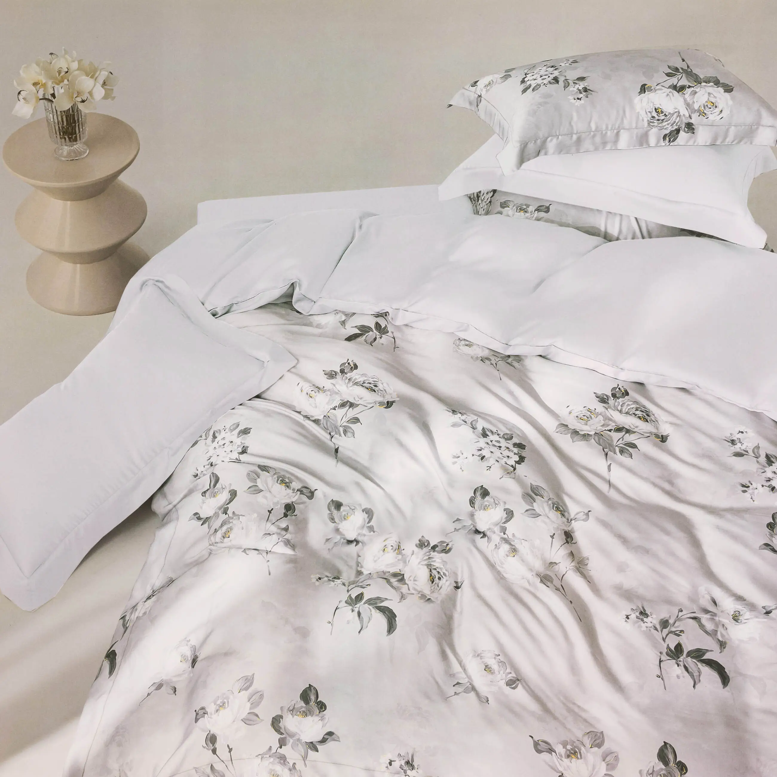 Төсек-орын жабдықтарының жиынтығы, еуро, tencel 300 ТС, ашық сұр, Гүлдер, Tencel
