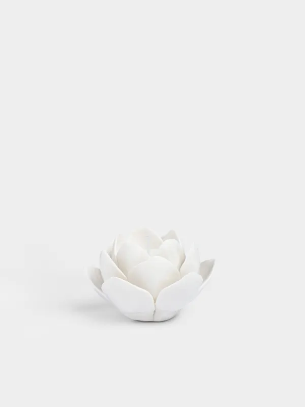 Свеча, 10 см, в подсвечнике, фарфор P, молочная, Цветок, Rose, image-0