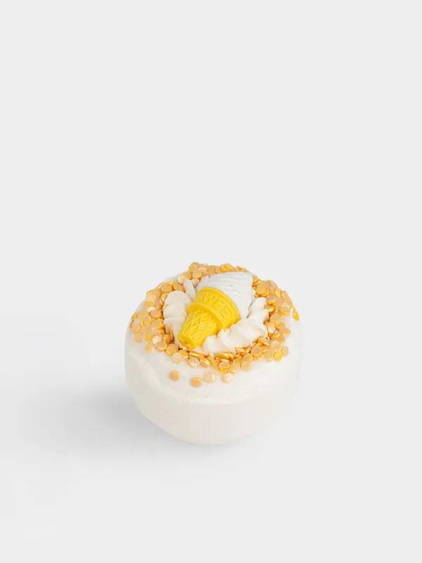 Бомбочка для ванны, 130 гр, с игрушкой, белая, Ваниль, Мороженое, Food spa, image-1