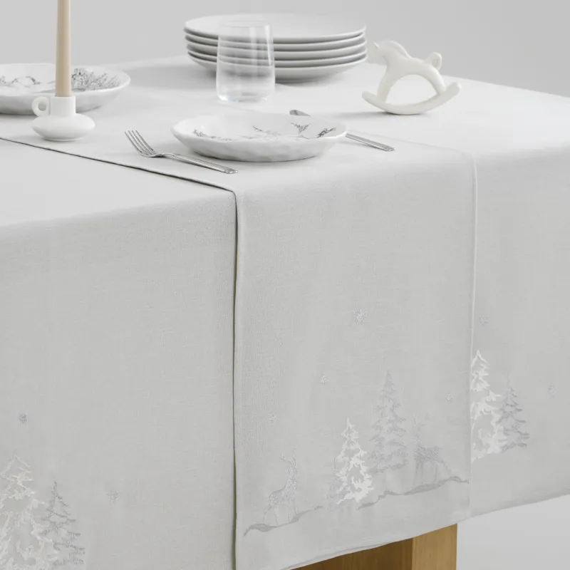 Үстел төсеніші, 40х160 см, полиэстер, ашық сұр, Бұғы мен шырша, Forest fawn