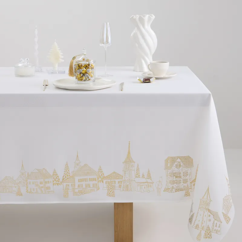 Скатерть, 160х160 см, полиэстер, молочная, Золотистые дома, Bowery