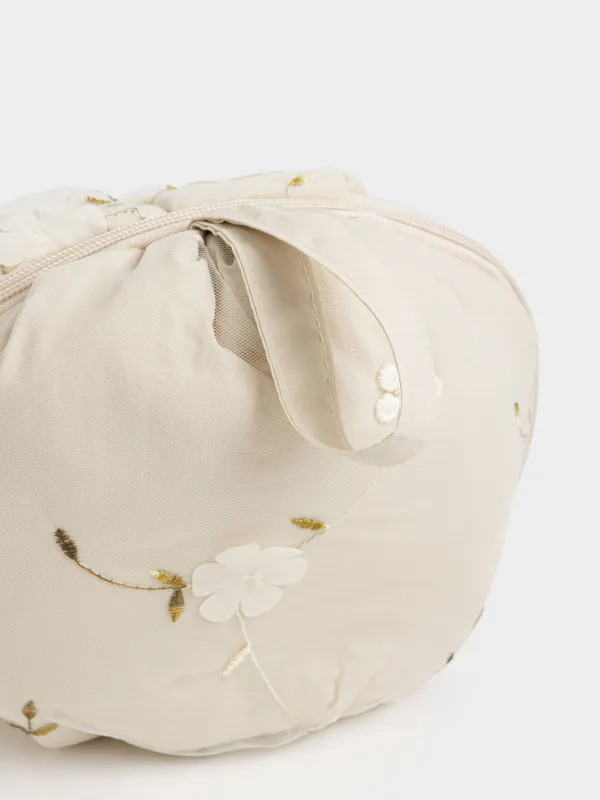 Косметичка, 23х26 см, с ручкой, полиэстер, бежевая, Цветы, Flower embroidery, image-1