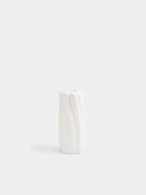 Шам ұстағыш, 14 см, жіңішке шамға арналған, керамика, сүт түстес, Толқынды жиек, Crumple, image-0