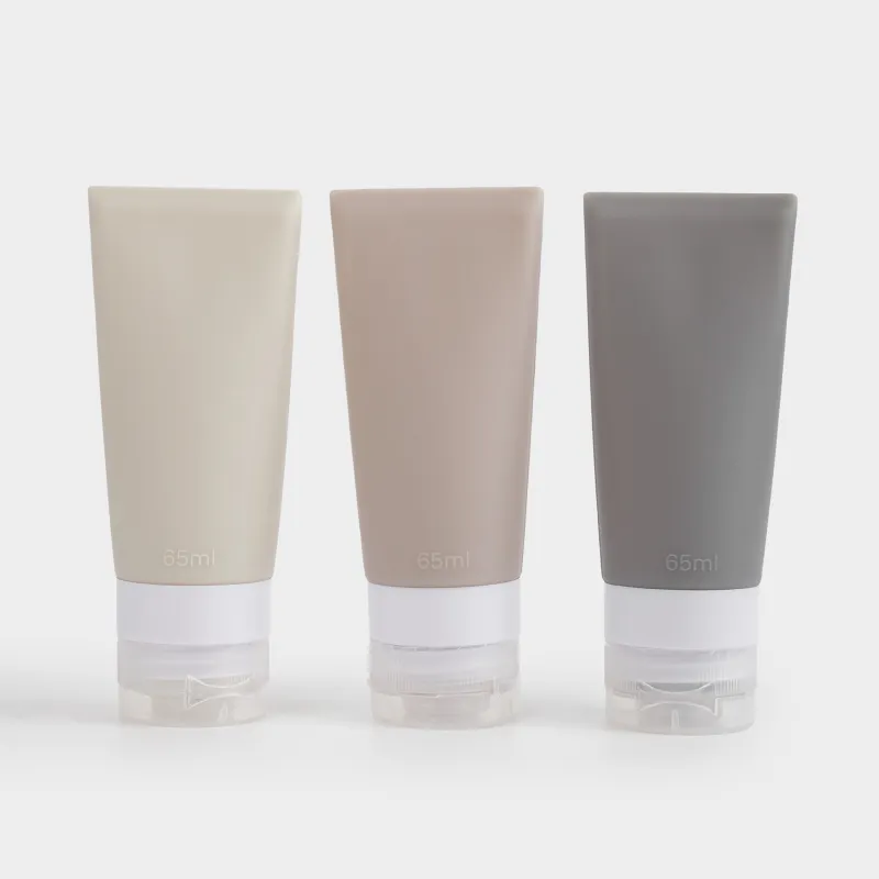 Набор флаконов для путешествий, 3 шт, тюбики, в косметичке, силикон, Travel color