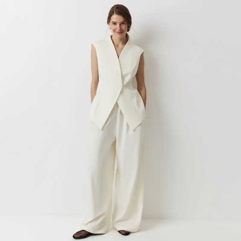 Әйелдер жилеті, өлшемі L, қаусырмалы, полиэстер/вискоза ОК, сүт түстес, Dominga