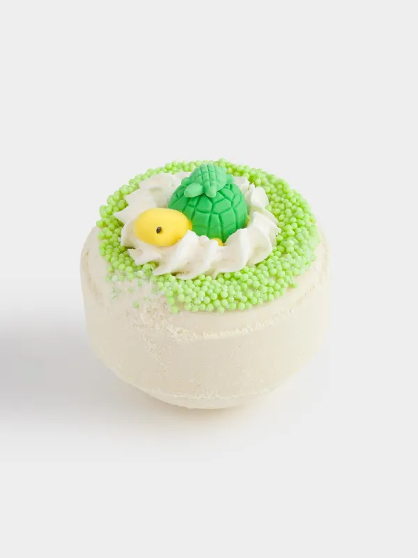 Бомбочка для ванны, 130 гр, с игрушкой, экрю, Смузи ананас и лайм, Черепашки, Aquatic animals, image-1