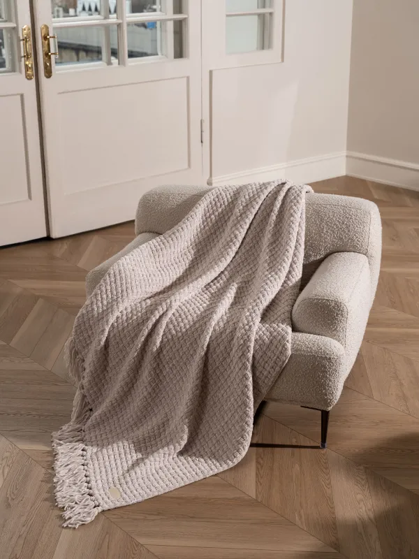 Жамылғы, 130х160 см, шашағы бар, шенилл, сүт түстес, Chenill, image-0