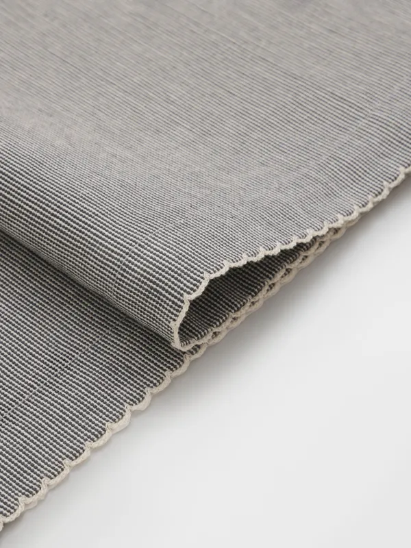 Дорожка настольная, с кружевом, Scalloped, image-1