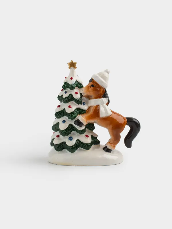 Мүсінше, 8 см, полирезин, сүт түстес және қоңыр, Шыршасы бар жылқы, Horse christmas, image-0