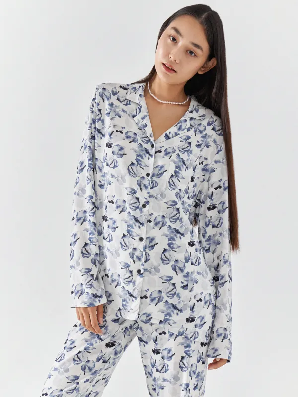 Әйелдерге арналған жейде, үйге арналған, Өлшемі M, ұзын жеңді, вискоза, ақ және көк, Жапырақтар, Lori, image-1