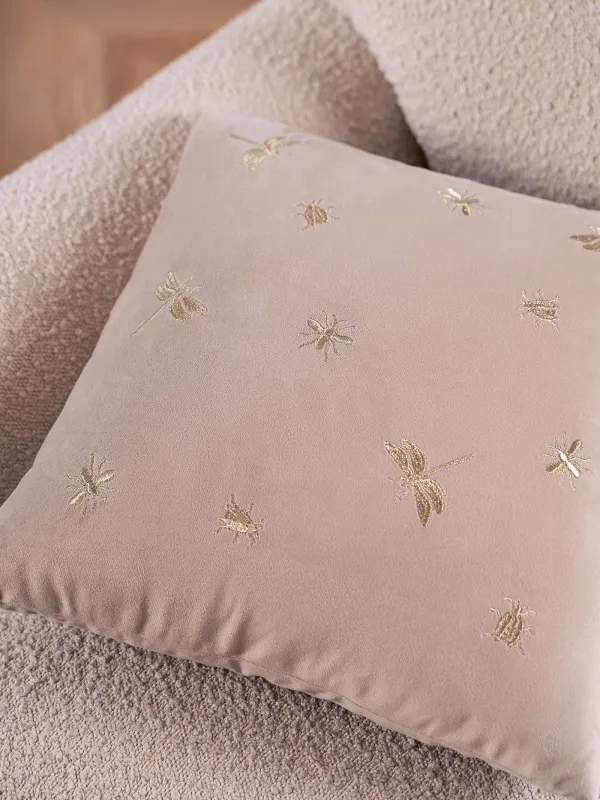 Сәндік жастық, 45х45 см, барқыт, ашық сарғылт-қоңыр, инеліктер мен қоңыздар, Bugs, image-3