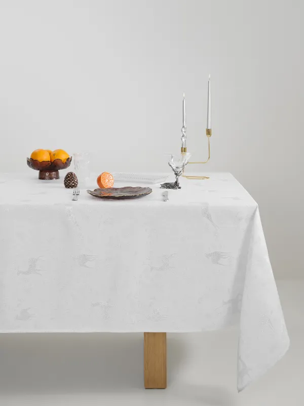 Дастархан, 170х250 см, жаккард, полиэстер, сүт және алтын түстес, Бұғы мен шырша, Gallant deer, image-0