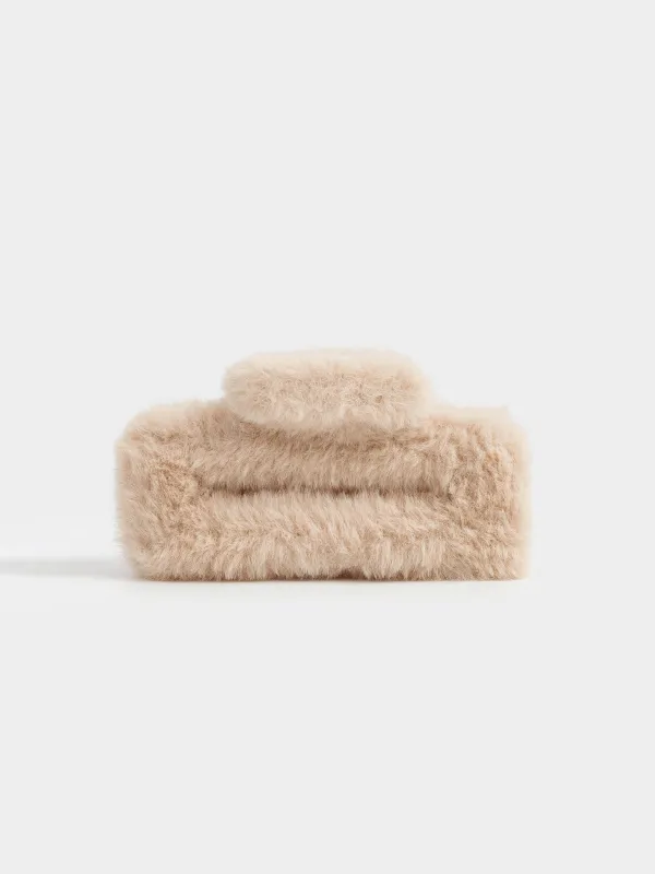 Шаш қыстырғыш, 9 см, жасанды үлбір/пластик, сүт түстес, Таңқы шаян, Wooly, image-0