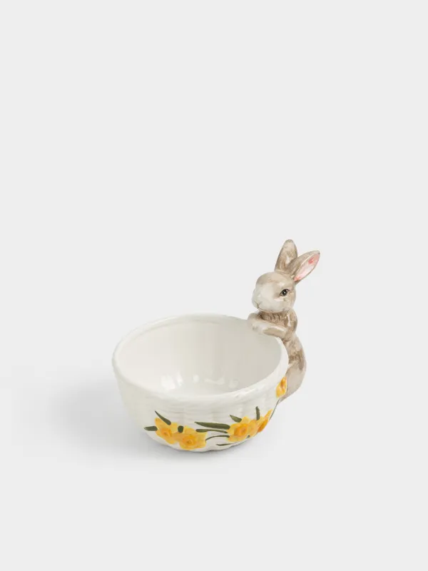 Кәмпит ыдысы, 22х13 см, керамика, сүт түстес және сарғылт-қоңыр, Себет пен гүлдері бар қоян, Rabbit in narcis, image-1