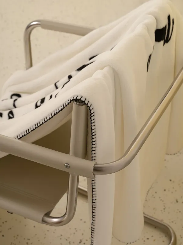 Жамылғы, 140х190 см, фланель, сүт түстес, Қара жиек, Flannel, image-3