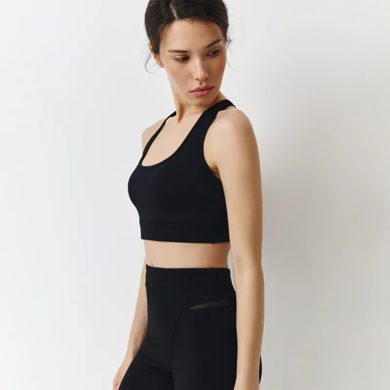 Топ женский, с чашечками, Cinthia