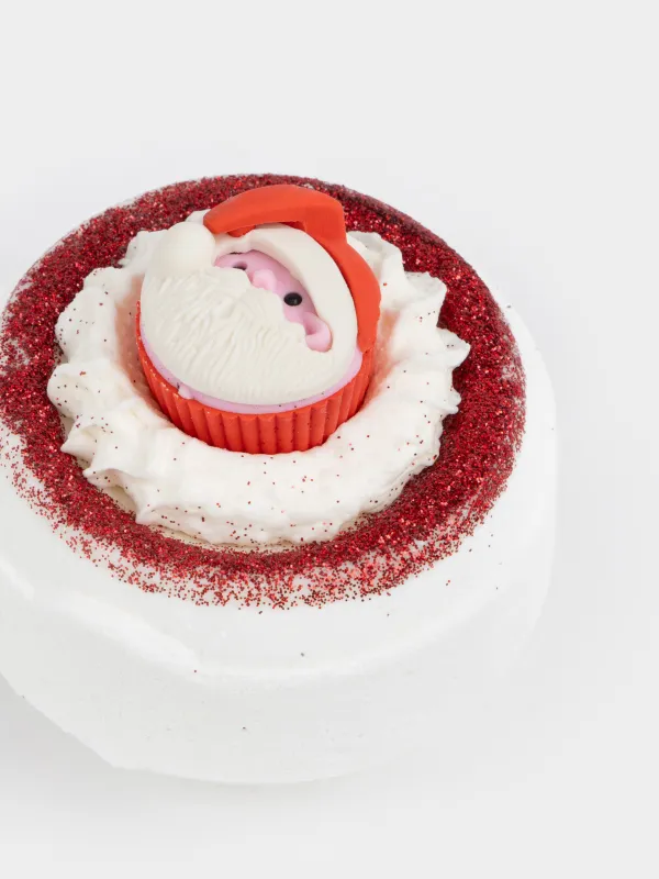 Бомбочка для ванны, 130 гр, с игрушкой, белая, Земляника, Санта, Christmas spa, image-1