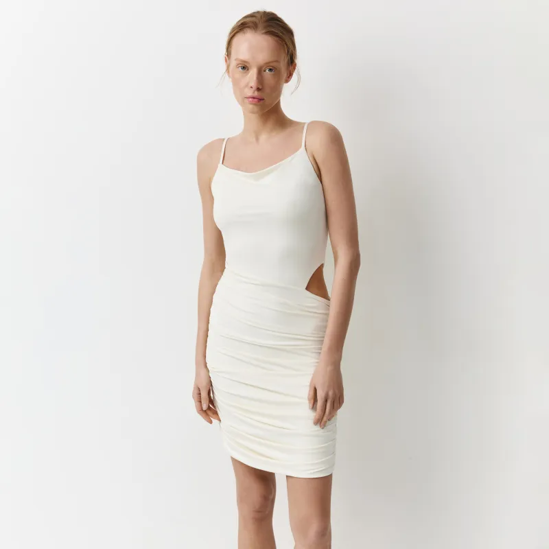 Әйелдер көйлегі, мини, өлшемі M, белдіктері бар, ойығы бар, нейлон/спандекс, сүт түстес, Aina