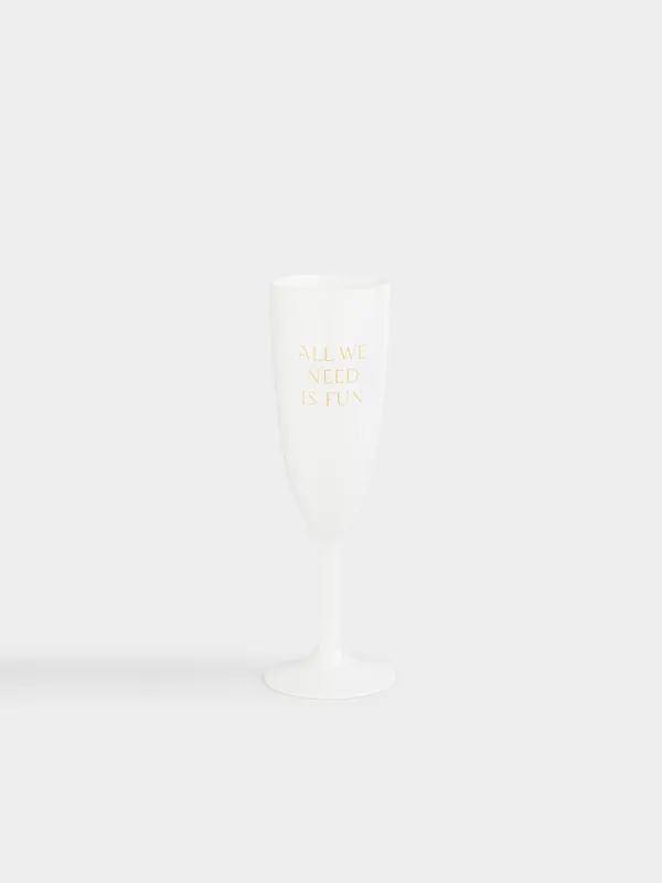 Бокал для шампанского, All we need is fun, Course, image-0