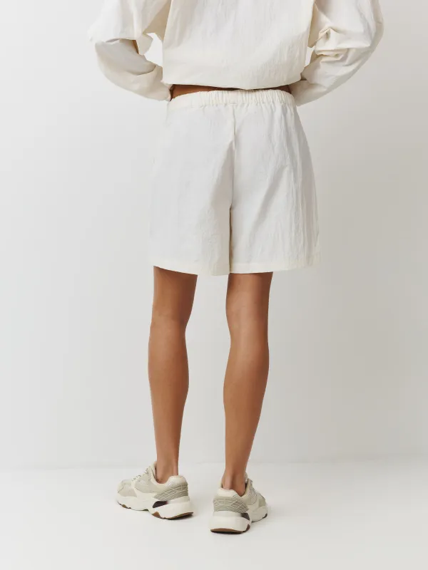 Әйелдер шорттары, өлшемі XS, нейлон К, сүт түстес, Crispina, image-3