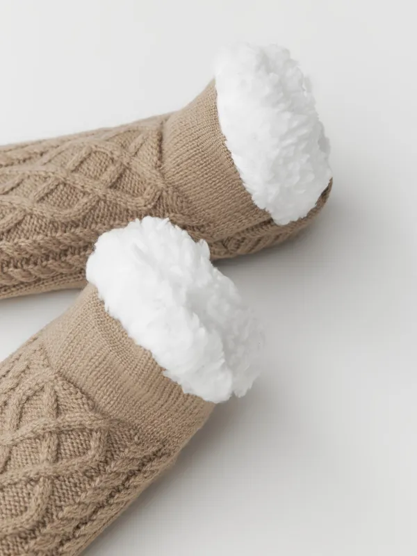 Әйелдер шұлықтары, үйге арналған, өлшемі 36-38, акрил/шерпа, құм, Қысқы өрнек, Knitted soft, image-1