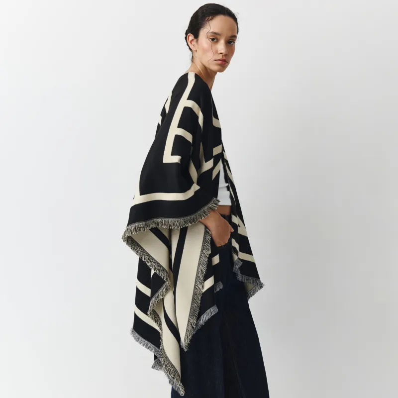 Пончо, 130х160 см, шашағы бар, екі жақты, вискоза/полиэстер, сүт түстес қара, Poncho