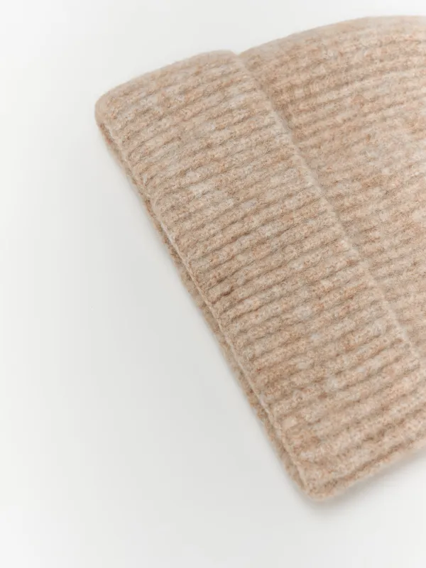 Шапка женская, единый размер, акрил/нейлон, песочная, Loop, image-1