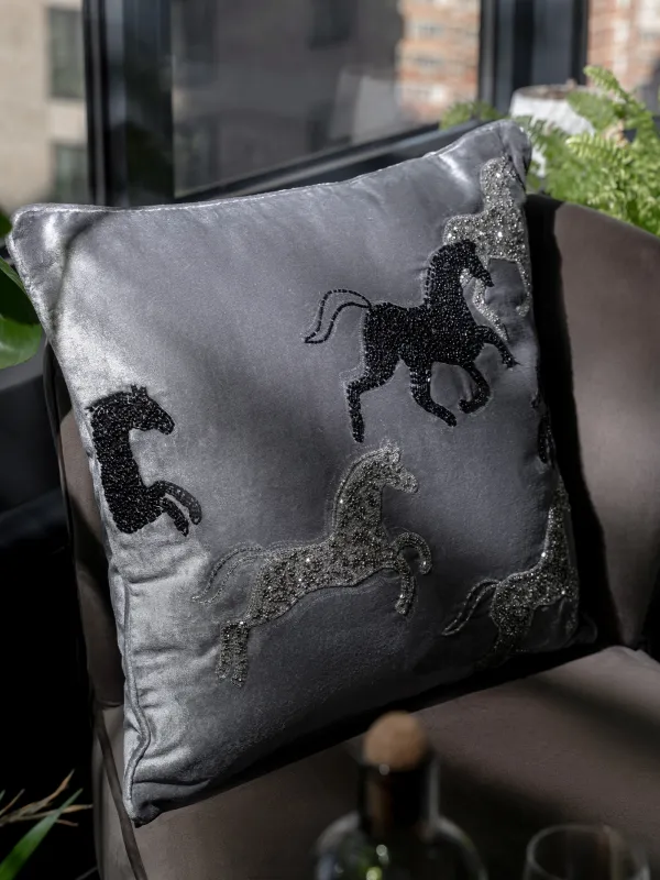 Подушка декоративная, 50х50 см, вельвет/бисер, серая, Лошади, Horse, image-6