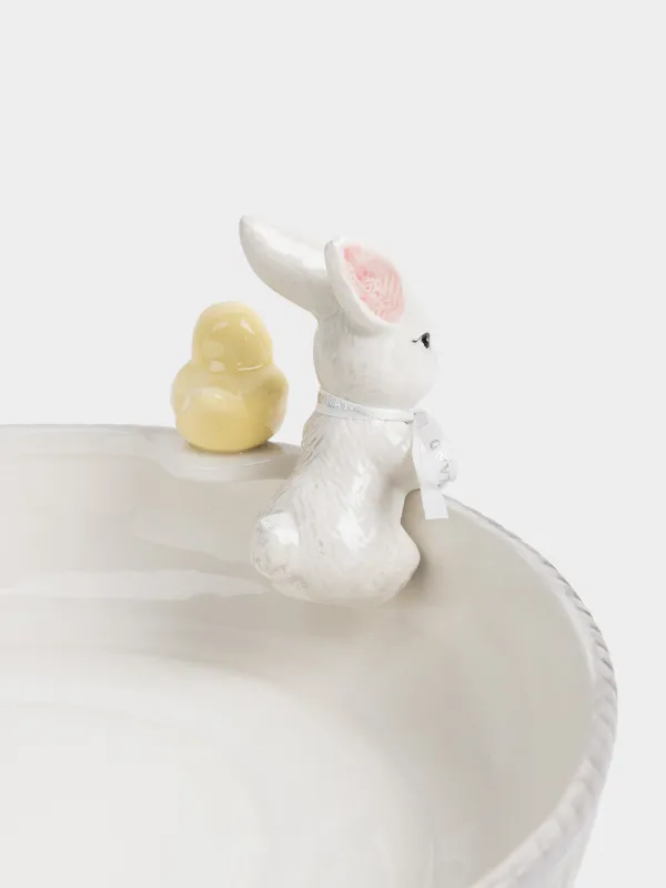 Терең ыдыс, 26х6 см, керамика, сүт түстес және сұр, Себеттегі қоян мен балапан, Easter, image-3