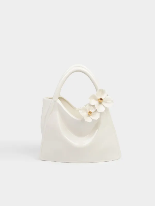 Гүл вазасы, 20х22 см, сәндік, тұтқасы бар, фарфор P, сүт түстес, Гүлдері бар сөмке, Bloom, image-0